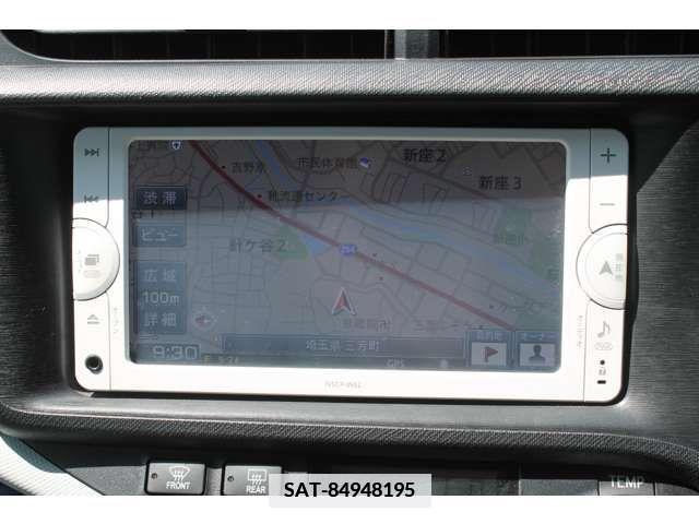 Toyota AQUA 2013-11 337411-11