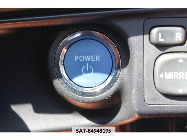 Toyota AQUA 2013-11 337411-19