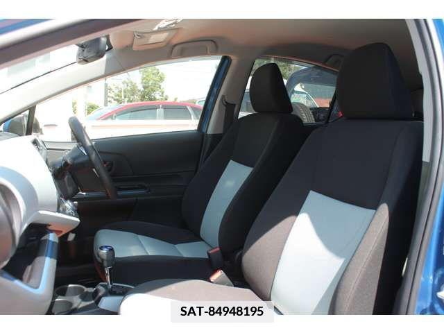 Toyota AQUA 2013-11 337411-4