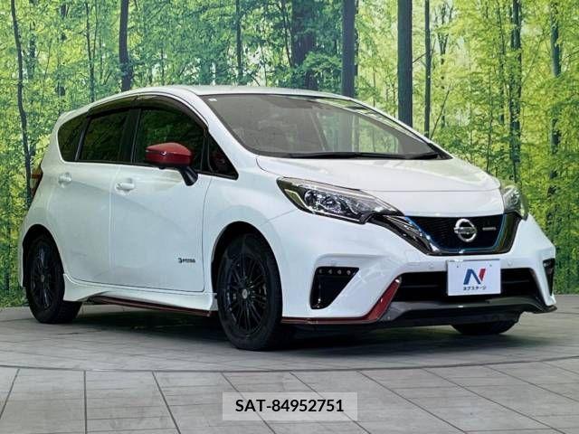 Nissan NOTE 2017-06 305385-16
