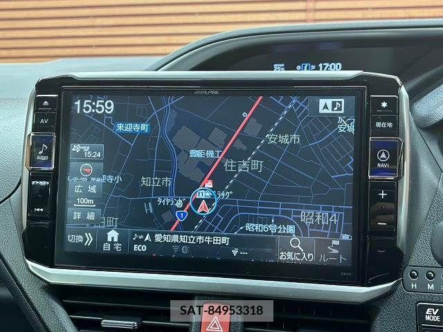 Toyota VOXY HYBRID 2017-01 331874-2