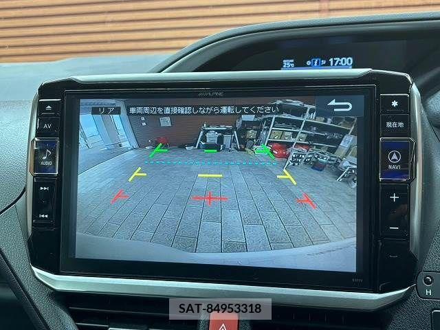 Toyota VOXY HYBRID 2017-01 331874-3