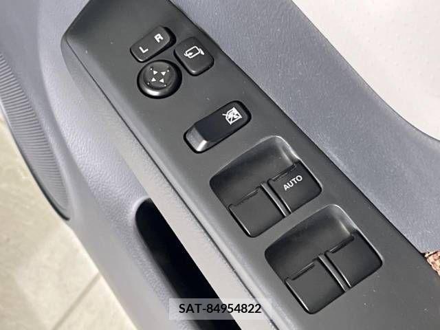 Nissan MOCO 2013-05 311552-7