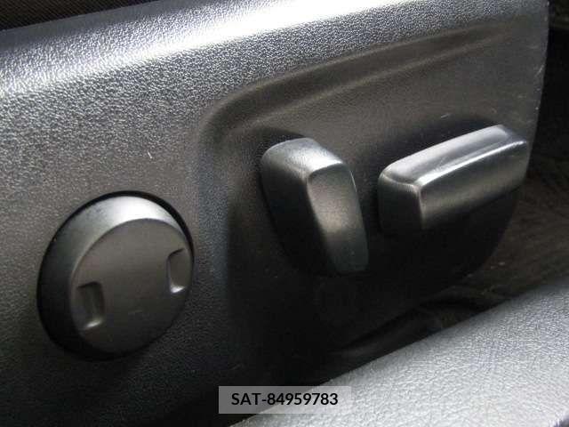 Toyota MARK X 2015-01 374610-3
