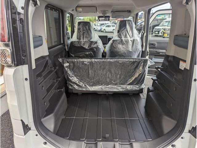 Suzuki SPACIA 2022-09 16597-17