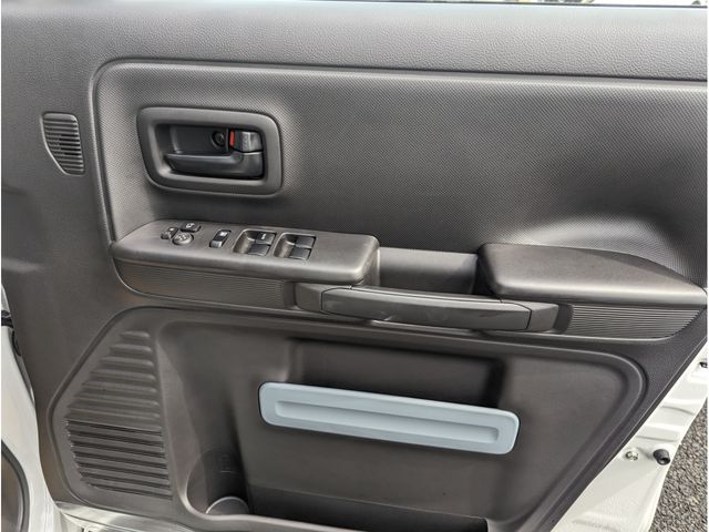 Suzuki SPACIA 2022-09 16597-22