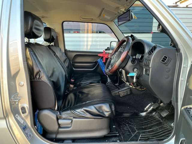 Suzuki JIMNY 2007-10 567-8