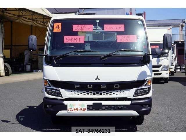 Mitsubishi CANTER 2022-10 264338-1