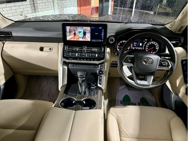 Toyota LAND CRUISER 2023-06 182941-5