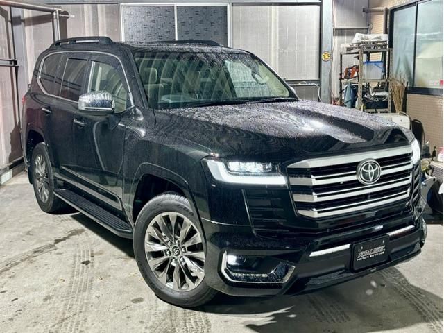 Toyota LAND CRUISER 2023-06 182941-0
