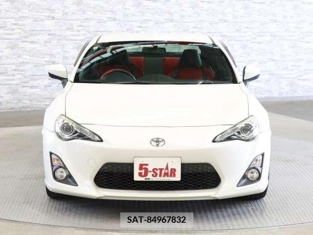 Toyota 86 2016-06 268942-11