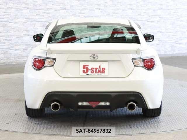 Toyota 86 2016-06 268942-14