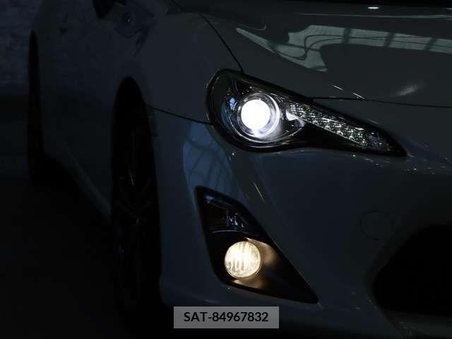 Toyota 86 2016-06 268942-15