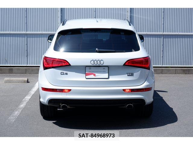 Audi Q5 2016-02 261374-3