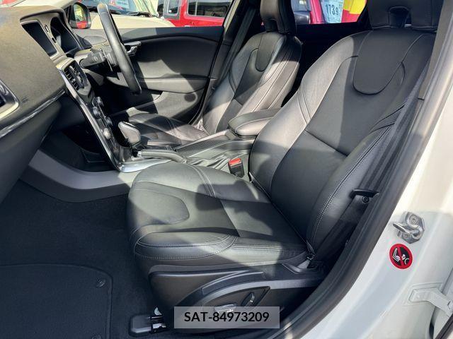 Volvo V40 2016-02 340197-21