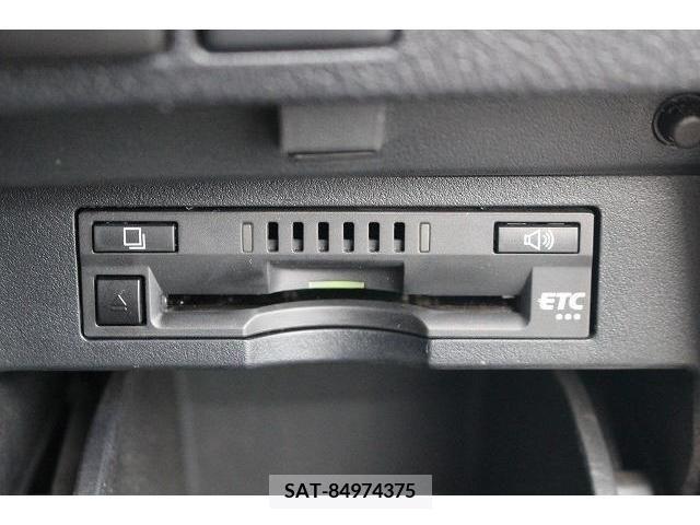 Toyota ALPHARD 2016-11 207985-6