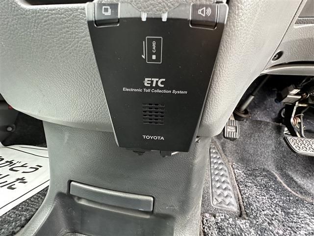 Toyota VOXY 2007-06 8652-12