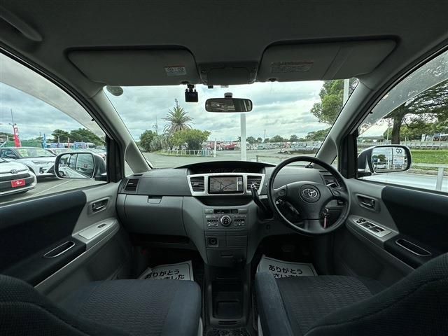 Toyota VOXY 2007-06 8652-16