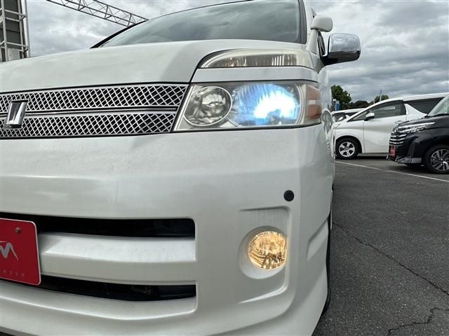 Toyota VOXY 2007-06 8652-19
