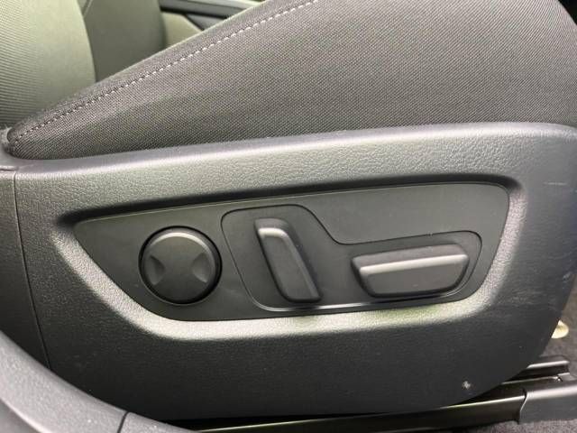 Mazda CX-30 2023-03 183079-7
