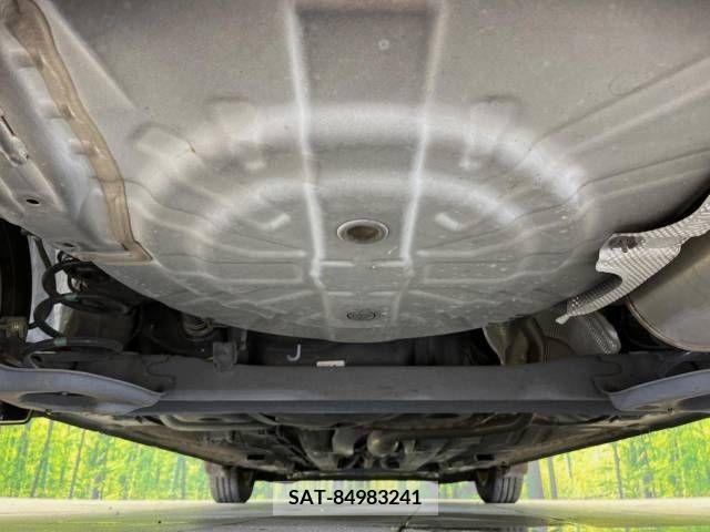 Nissan NOTE 2017-07 338522-19