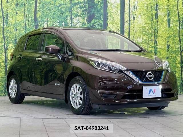 Nissan NOTE 2017-07 338522-16