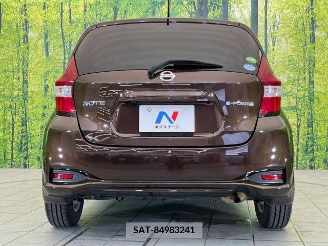 Nissan NOTE 2017-07 338522-15