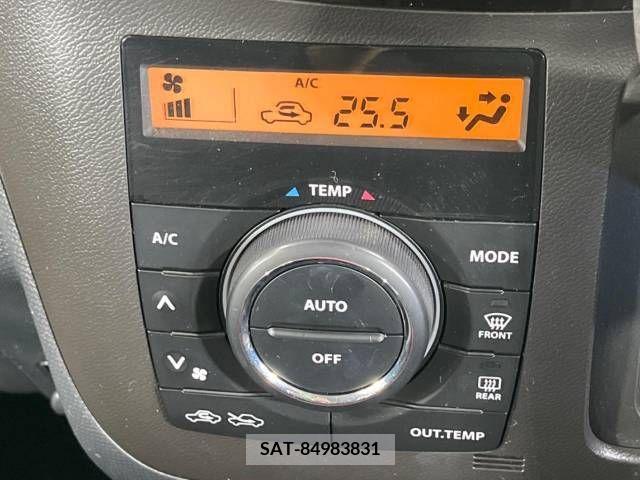 Suzuki SOLIO 2011-08 394133-4