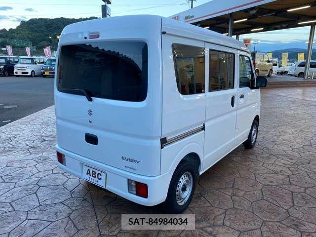 Suzuki EVERY 2022-08 224851-3