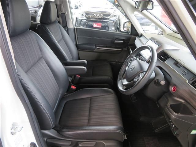 Honda FREED HYBRID 2018-09 9020-5