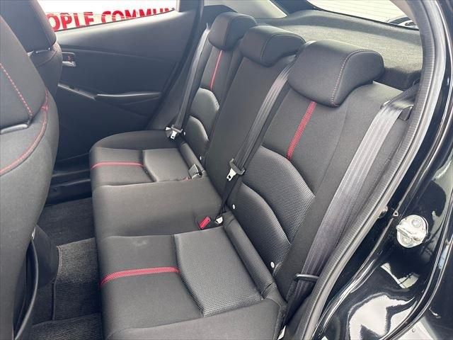 Mazda DEMIO 2015-04 28838-22