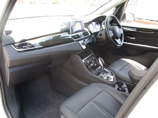 Bmw 2 SERIES 2021-08 2059-1