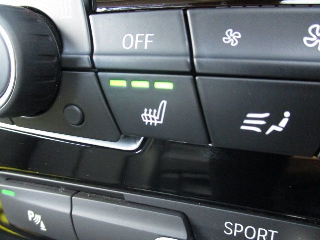Bmw 2 SERIES 2021-08 2059-27