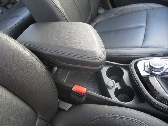 Bmw 2 SERIES 2021-08 2059-16