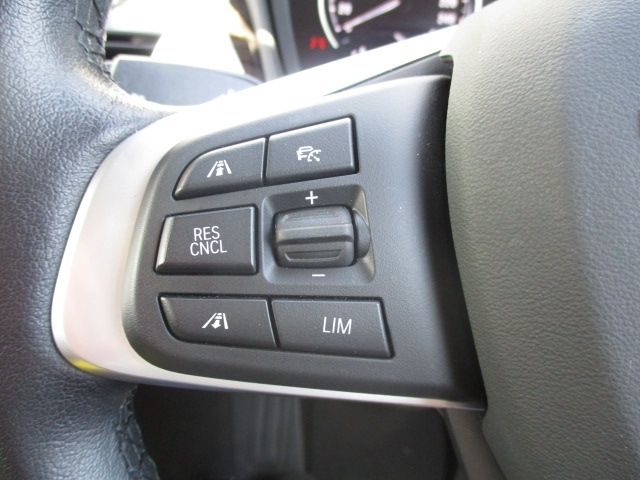 Bmw 2 SERIES 2021-08 2059-17