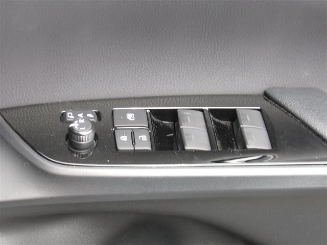 Toyota PRIUS 2019-09 3115-20