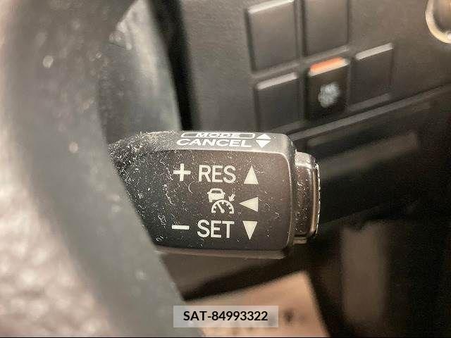 Toyota ALPHARD 2016-11 205995-5