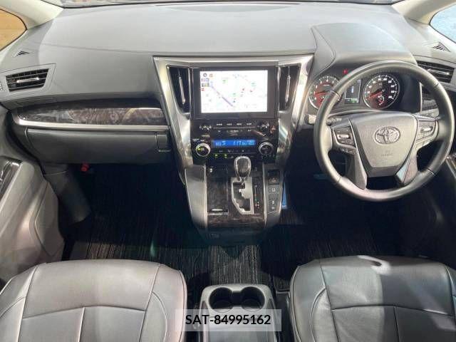 Toyota ALPHARD 2022-06 333167-1
