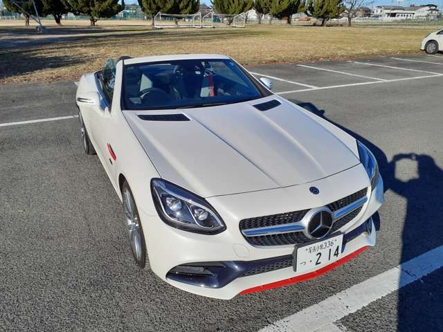 Mercedes Benz SLC 2017-07 1586-10