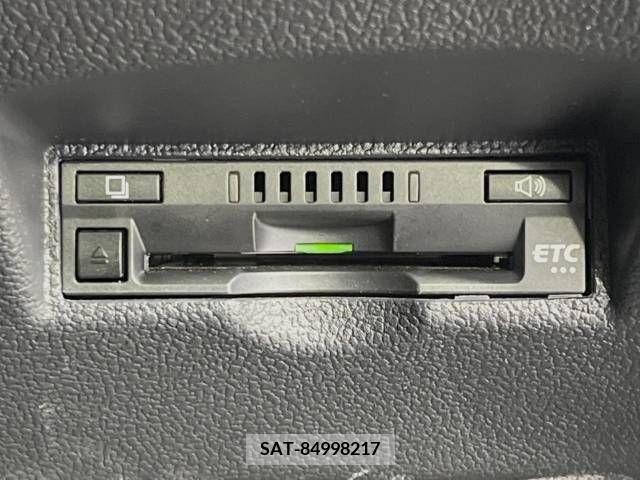 Toyota PRIUS 2018-05 225300-6