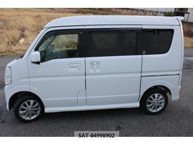 Suzuki EVERY WAGON 2016-08 221884-8