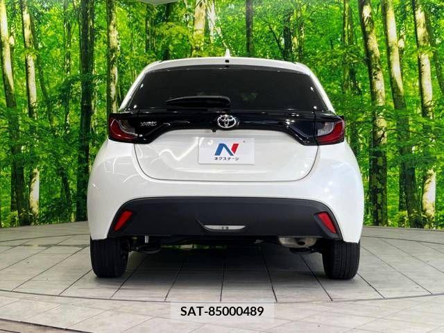 Toyota YARIS 2022-07 308786-15