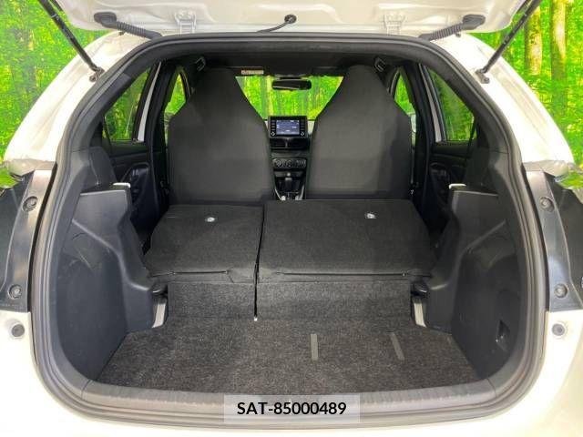 Toyota YARIS 2022-07 308786-11