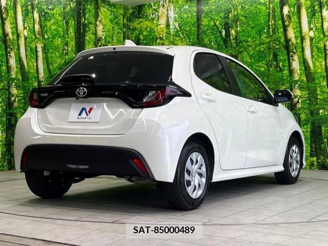 Toyota YARIS 2022-07 308786-17