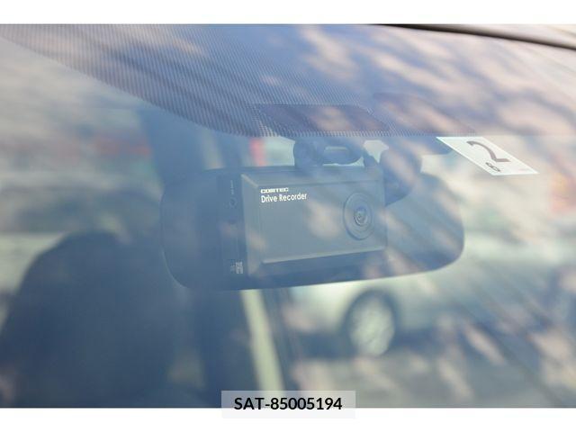 Toyota VOXY 2011-02 247631-13