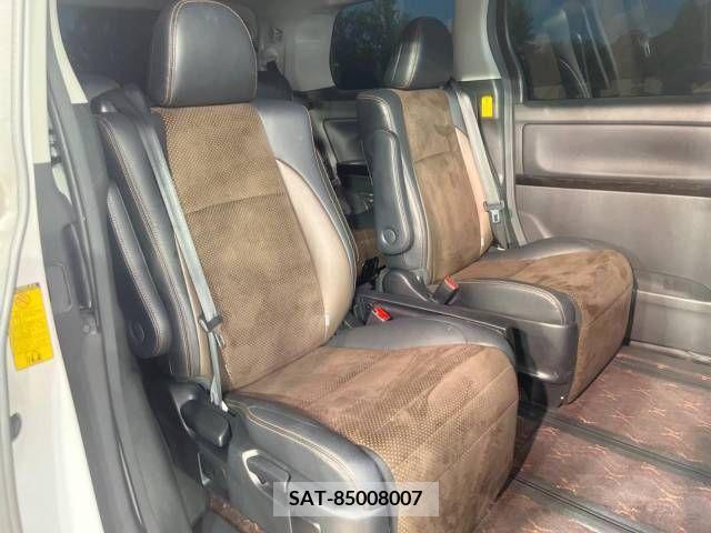 Toyota ALPHARD 2014-02 258844-9