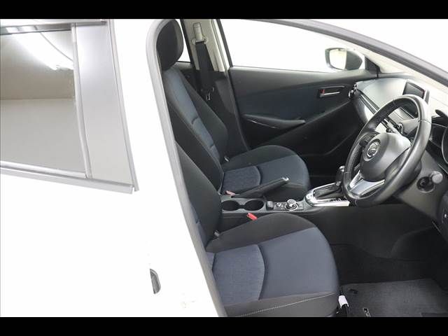 Mazda DEMIO 2015-09 5948-8