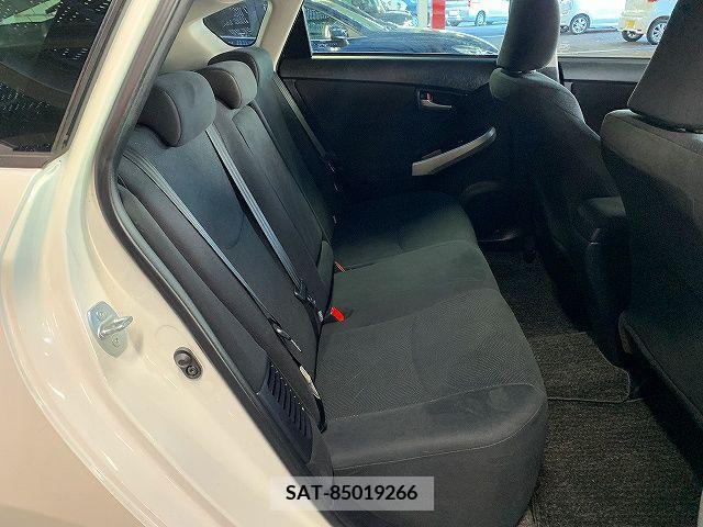 Toyota PRIUS 2014-09 206325-3