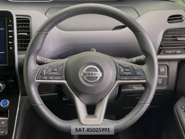 Nissan SERENA 2019-10 284159-8