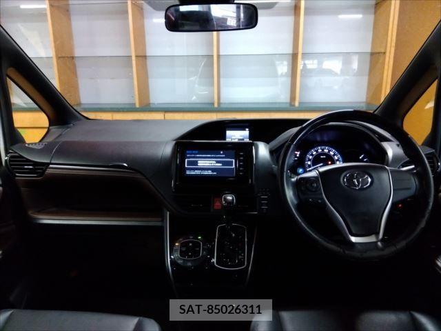 Toyota ESQUIRE 2016-06 206100-5